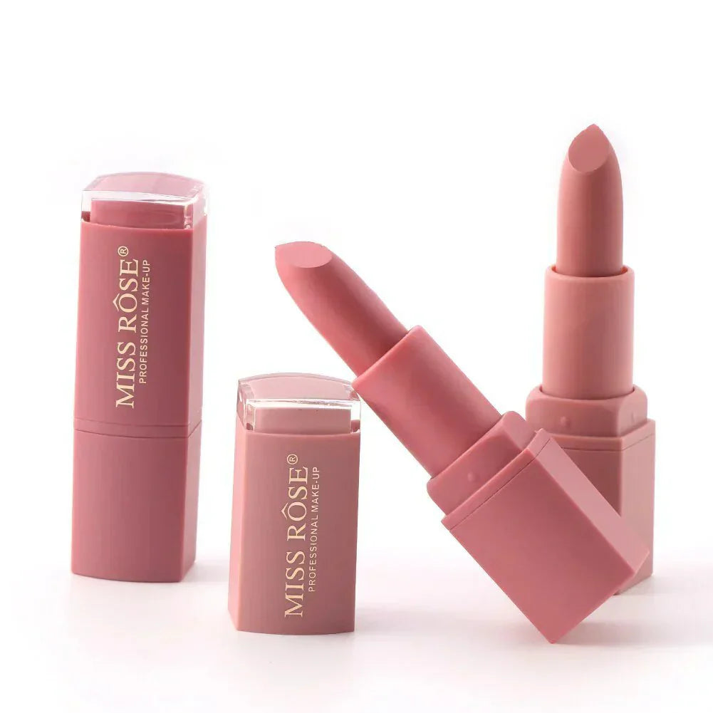 🔥 Velvet Kiss Lipstick Set – Soft, Bold & Beautiful